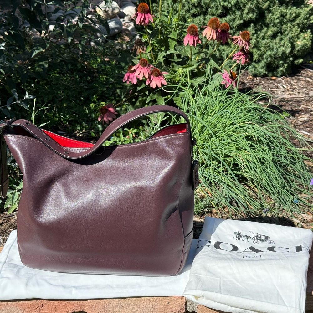 Coach Bedford Hobo in Oxblood